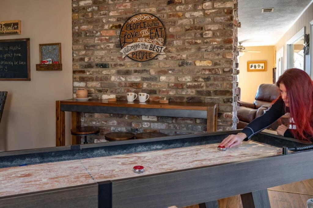 Happy Trails - Cobbly Nob Resort Home Gatlinburg Bagian luar foto